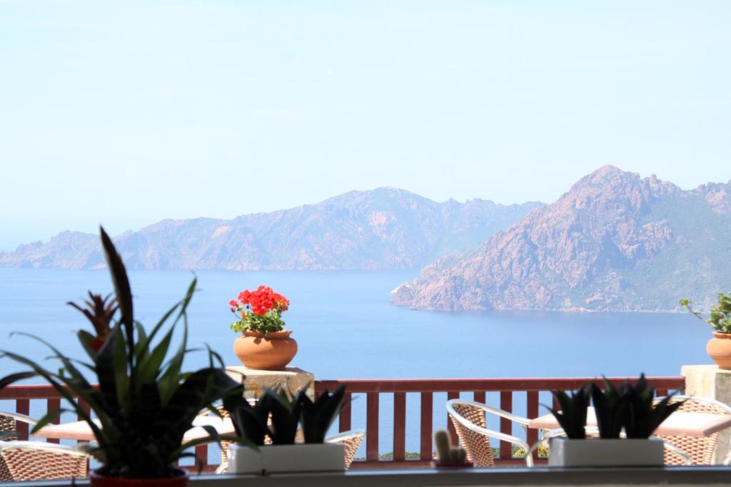 Hotel Les Roches Rouges Piana  Quarto foto